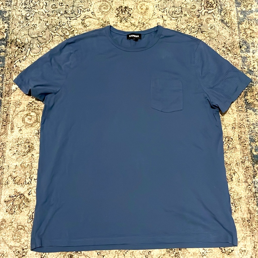 Express Blue Pocket t-shirt Size Large